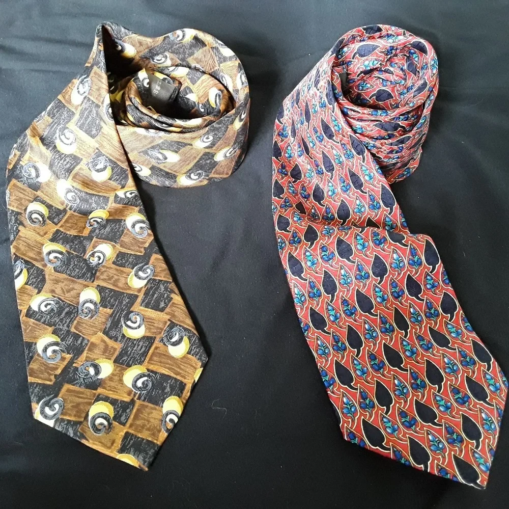 Cerruti 1881 Paris Vintage bundle 2 silk multicolor ties
